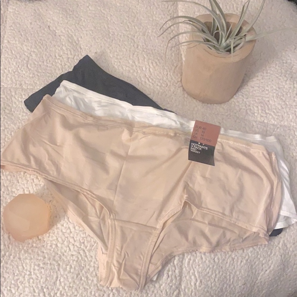 NWT H&M Hotpants Panties 3 Pack Size 10